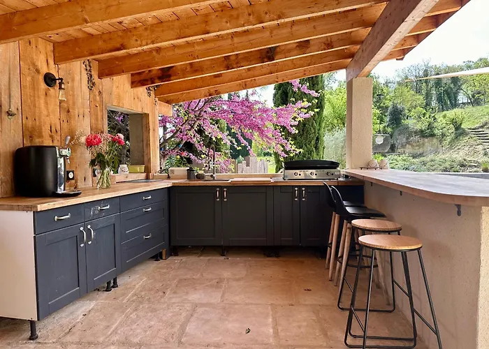 Maison Privee Style Provencal * Grane